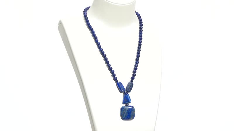 Lapis Lazuli Beaded Necklace 18-20 Inches in Silvertone 199.00 ctw