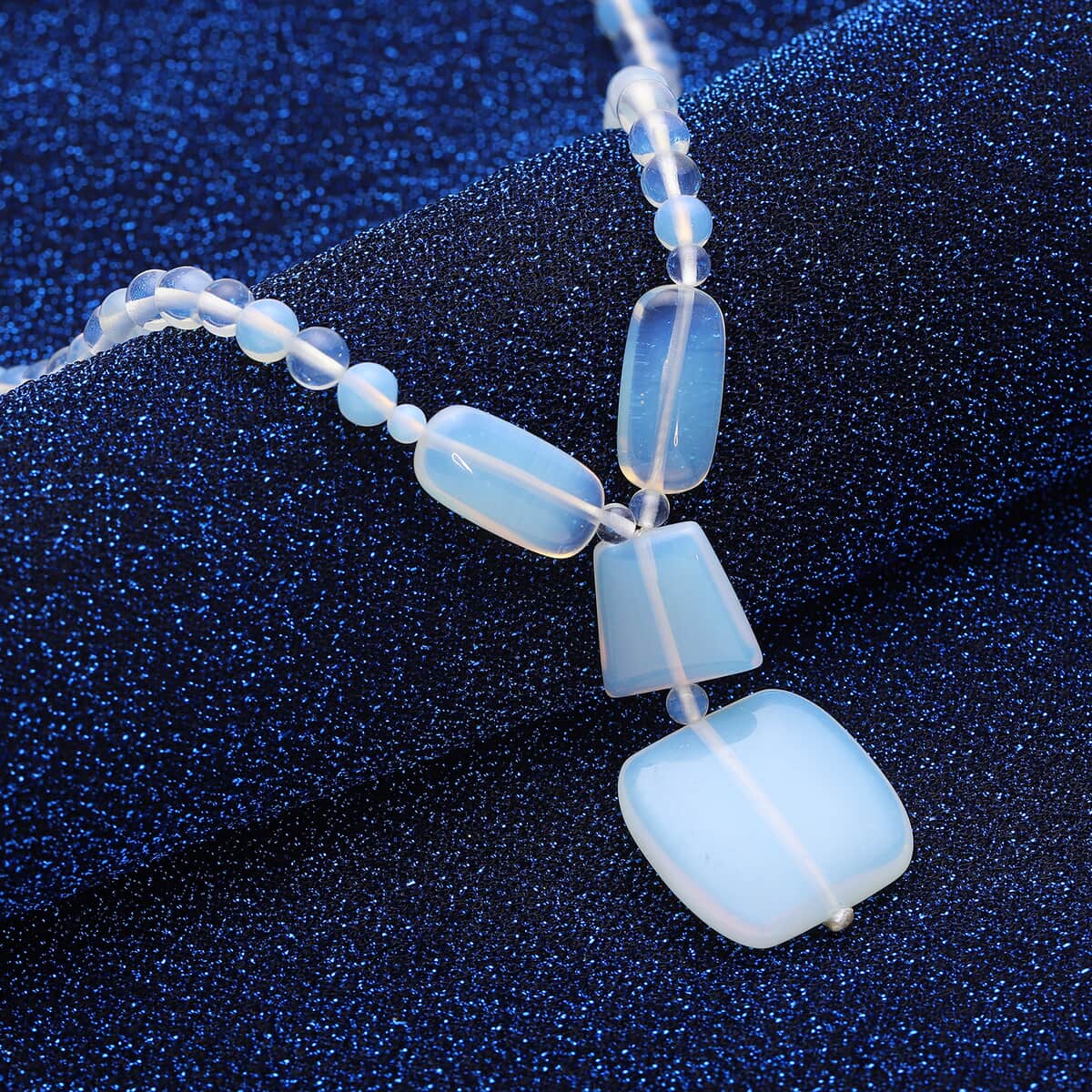 Opalite Beaded Necklace 18 Inches in Silvertone 171.00 ctw image number 1