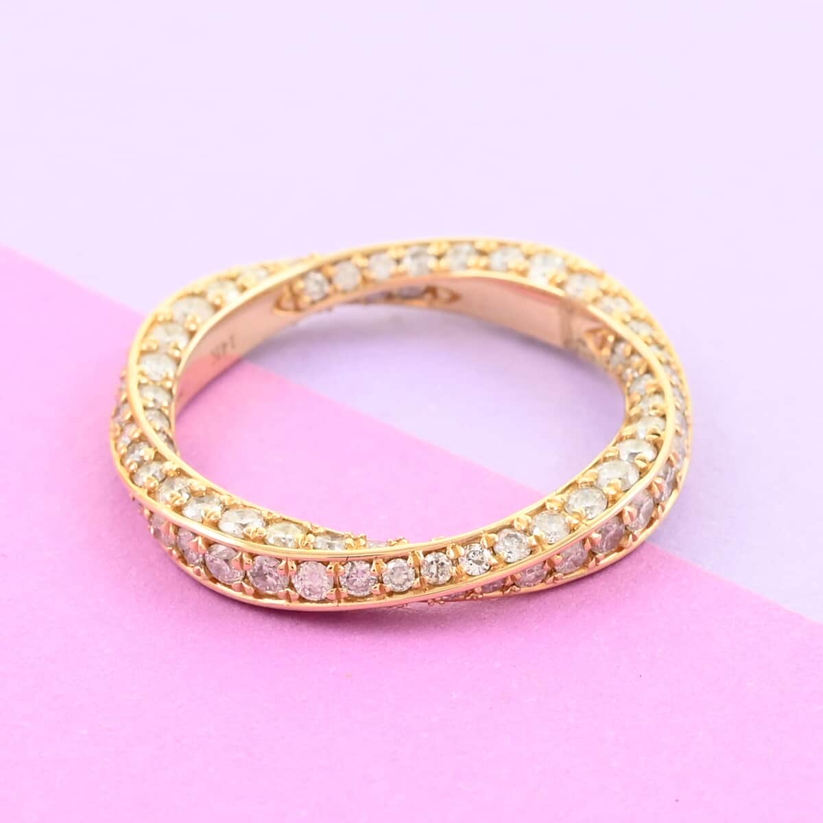 14K Yellow Gold Diamond Band Ring 3 Grams 1.60 ctw image number 2