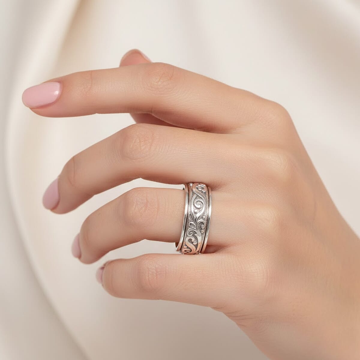 D'Joy Band Ring in Sterling Silver (Size 6.0) 5.36 Grams image number 2