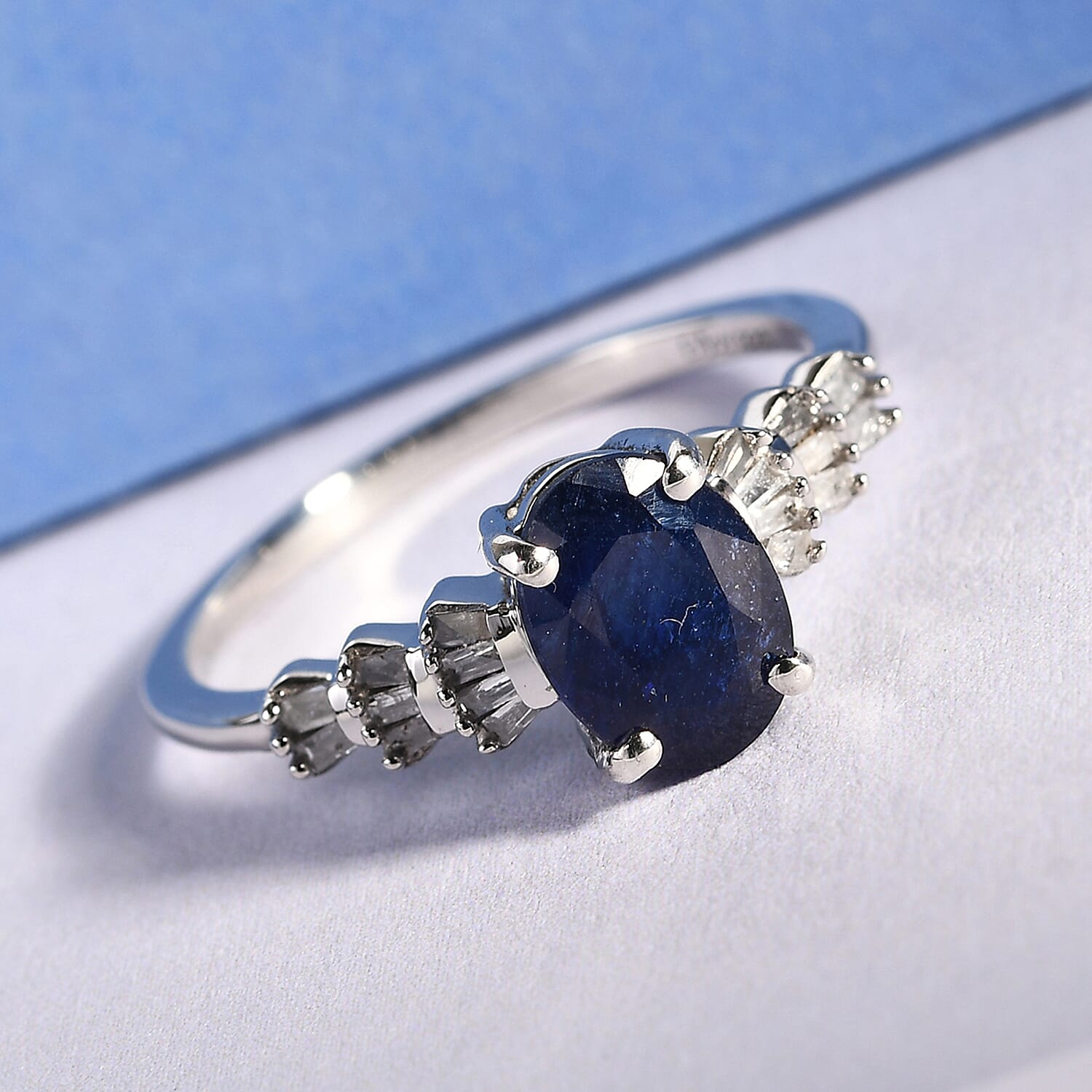 Masoala Sapphire / 5 - Product card gallery slide 2 (9431364043007)