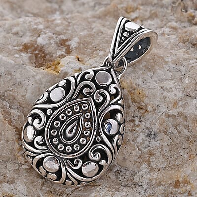 Bali Legacy Sterling Silver Floral Pendant 4.30 Grams