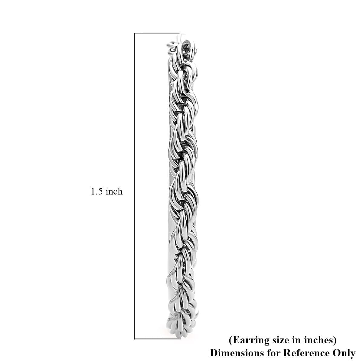 25mm Twisting of Rope Hoop Earrings in ION Plated YG Stainless Steel image number 4