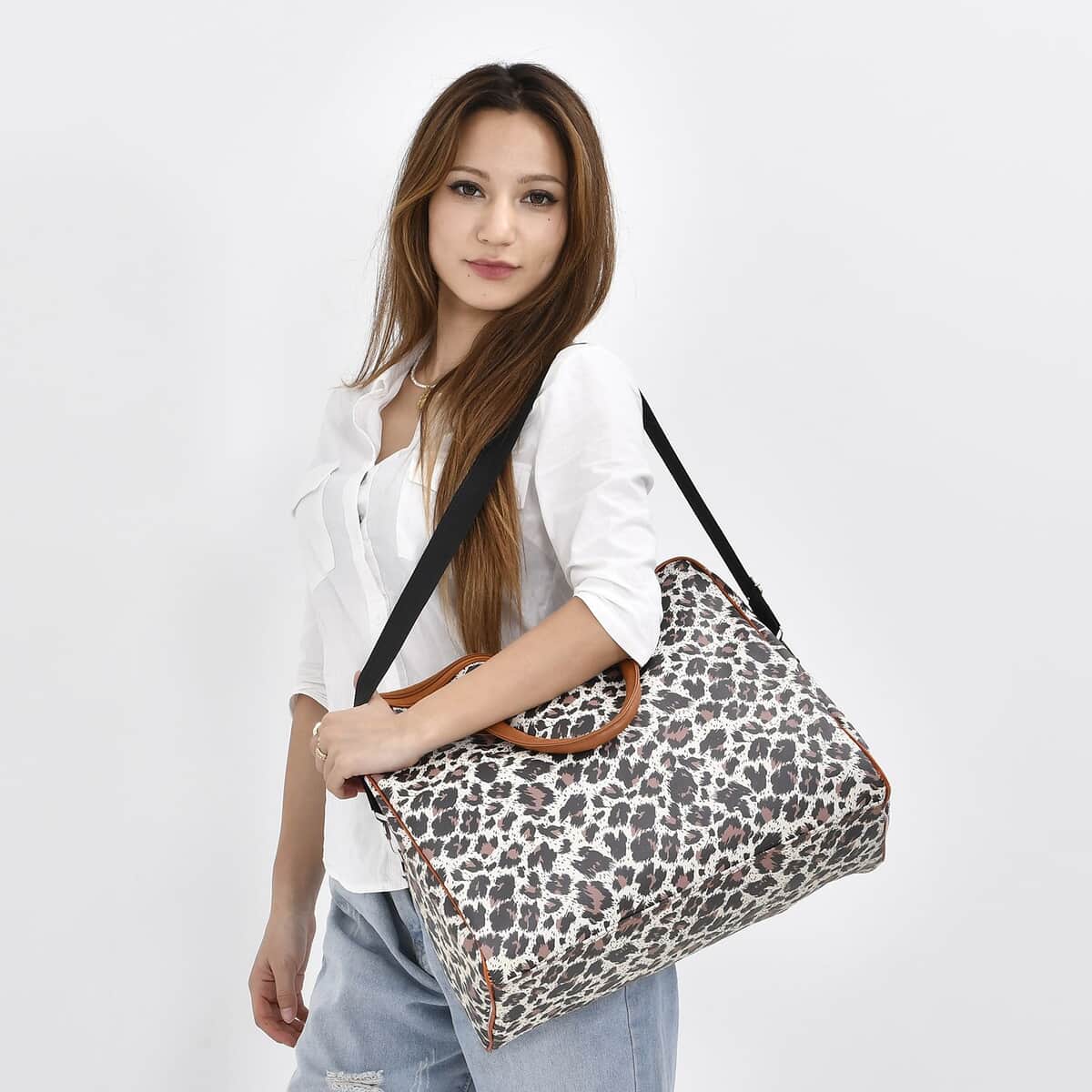 Black and Brown Leopard Pattern Tote Bag with 40 Inches Shoulder Strap image number 1
