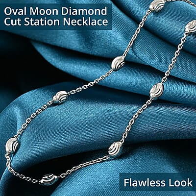 Sterling Silver 3mm Station Oval Moon Diamond Cut Chain Necklace 18-20 Inches 4.40 Grams