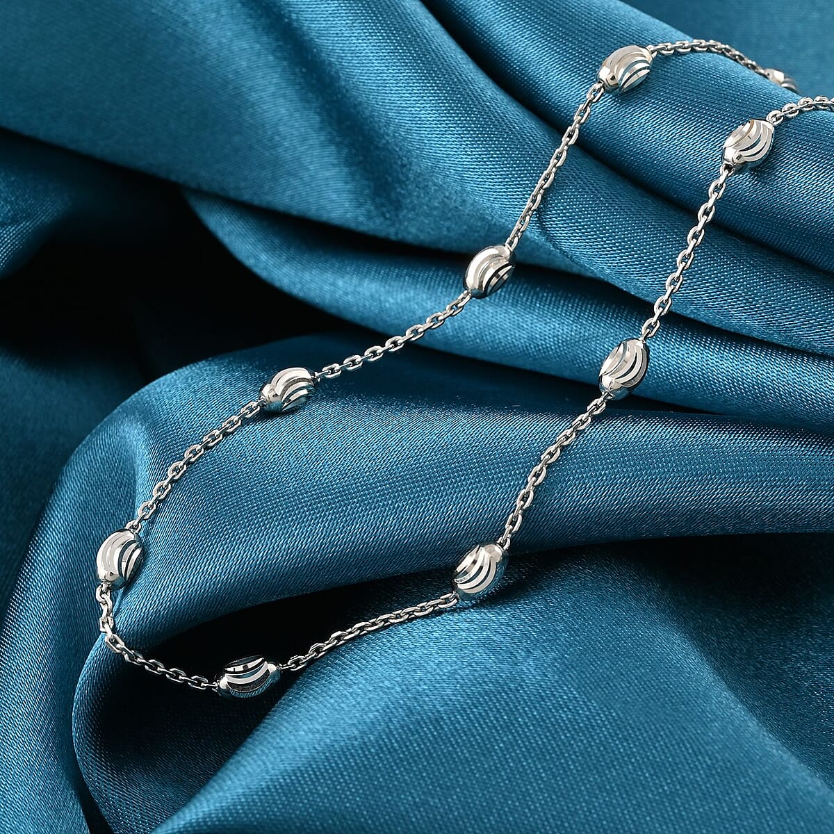 Sterling Silver 3mm Station Oval Moon Diamond Cut Chain Necklace (36 Inches) (7.90 g) image number 1