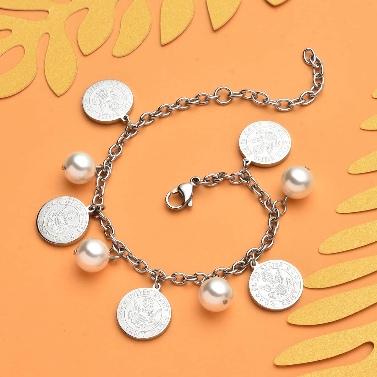 White Shell Pearl Coin Charm Bracelet in Stainless Steel (7.25 In) image number 1