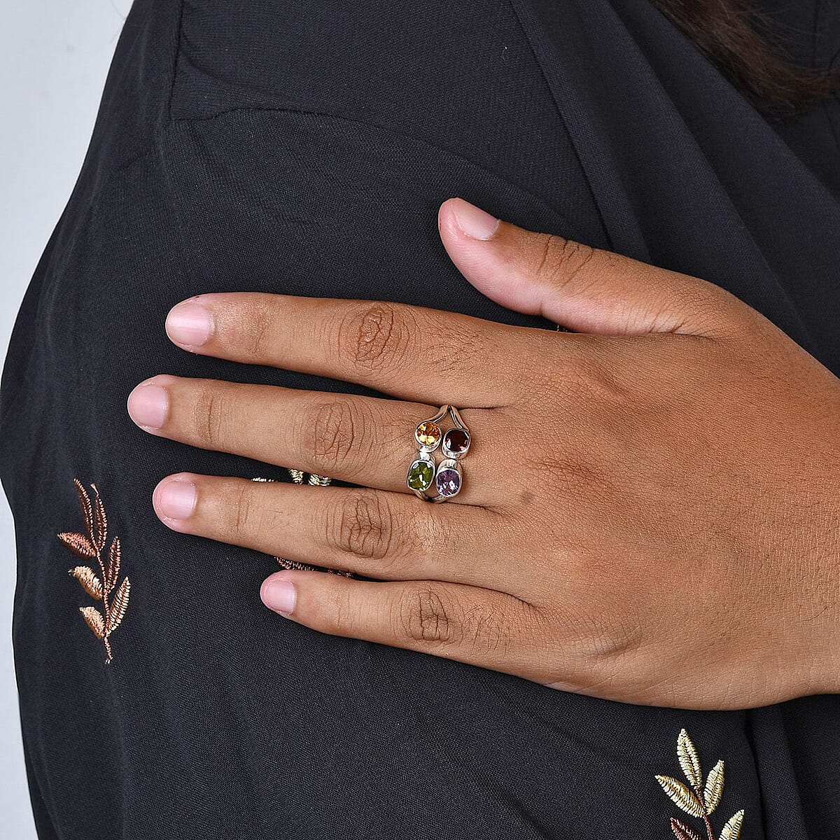 Bali Legacy Peridot, Multi Gemstone Ring in Sterling Silver (Size 10.0) 1.80 ctw image number 2