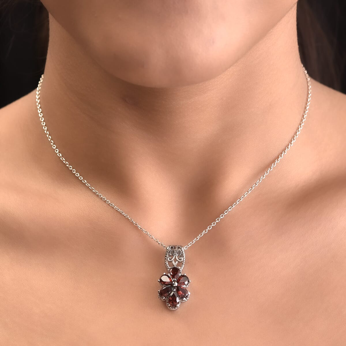 Mozambique Garnet Floral Pendant in Stainless Steel 2.90 ctw image number 2