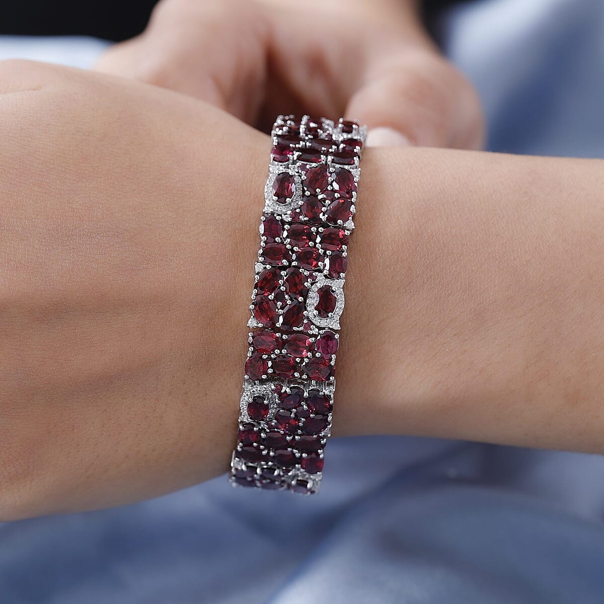 Orissa Rhodolite Garnet and White Zircon Bracelet in Platinum Over Sterling Silver (7.25 In) 29.59.25 ctw image number 2