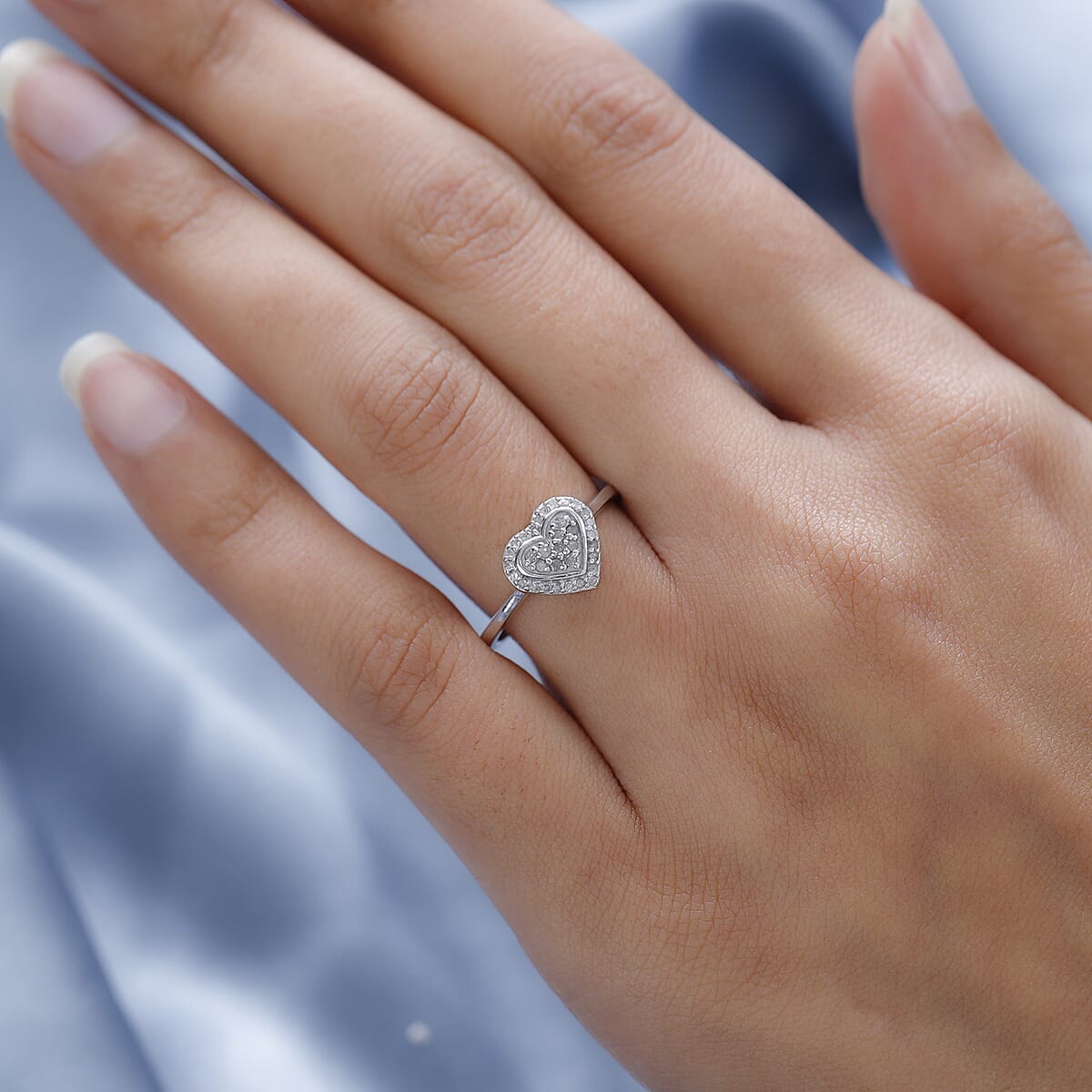 Diamond Heart Ring in Platinum Over Sterling Silver (Size 6.0) 0.25 ctw image number 2