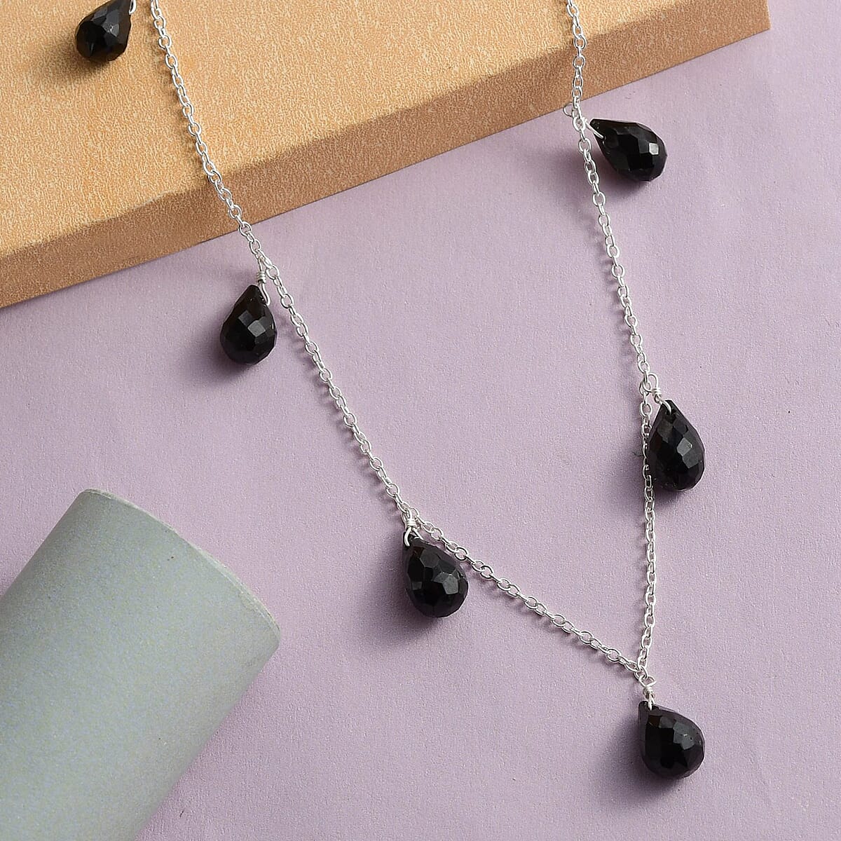 Mozambique Garnet Station Necklace 20 Inches in Sterling Silver 9.00 ctw image number 1