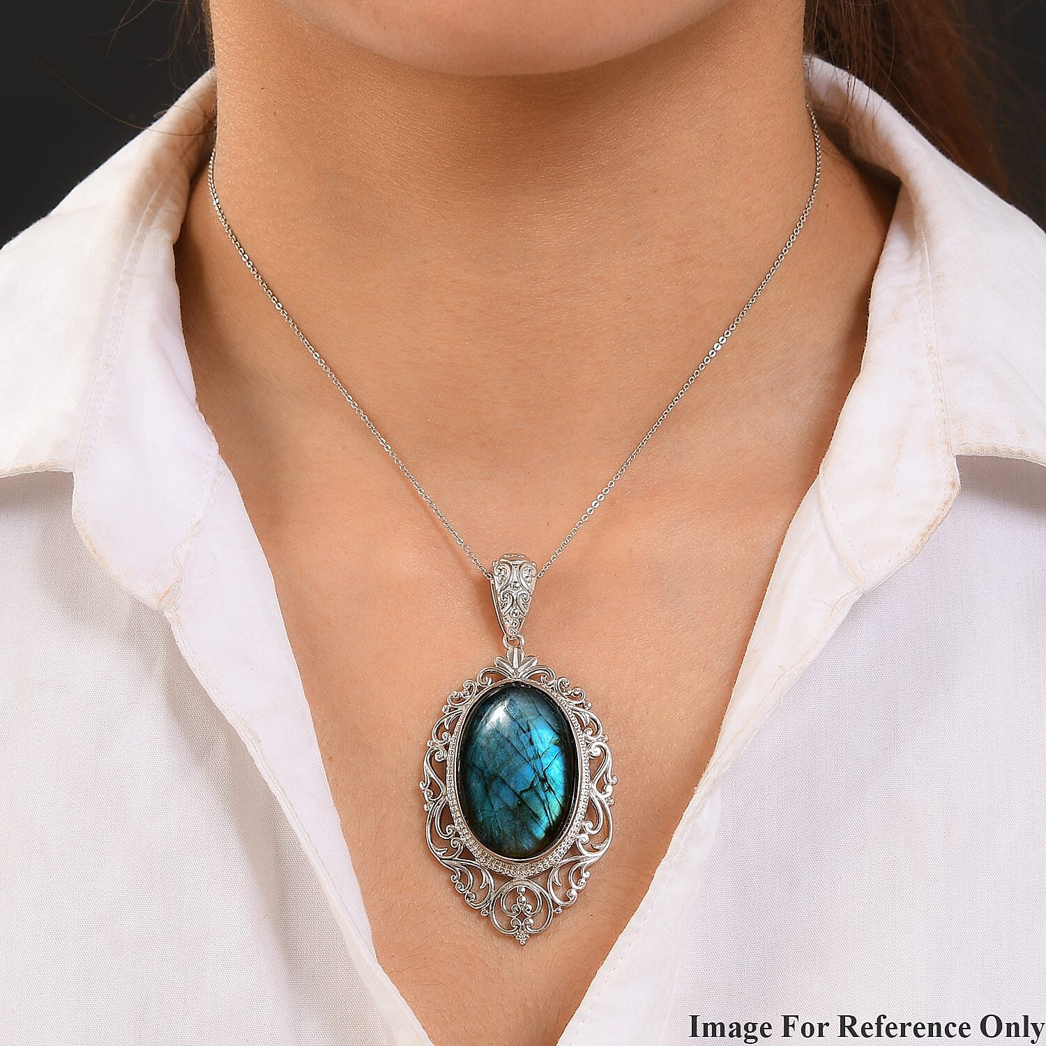 Malagasy Labradorite - Product card gallery slide 3 (10144768753947)