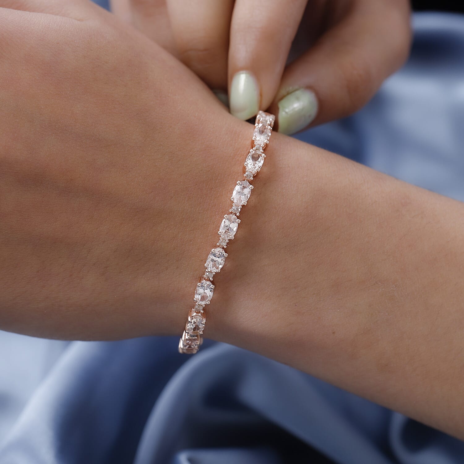 6.5 Inches - Product card gallery slide 3 (9431550918911)