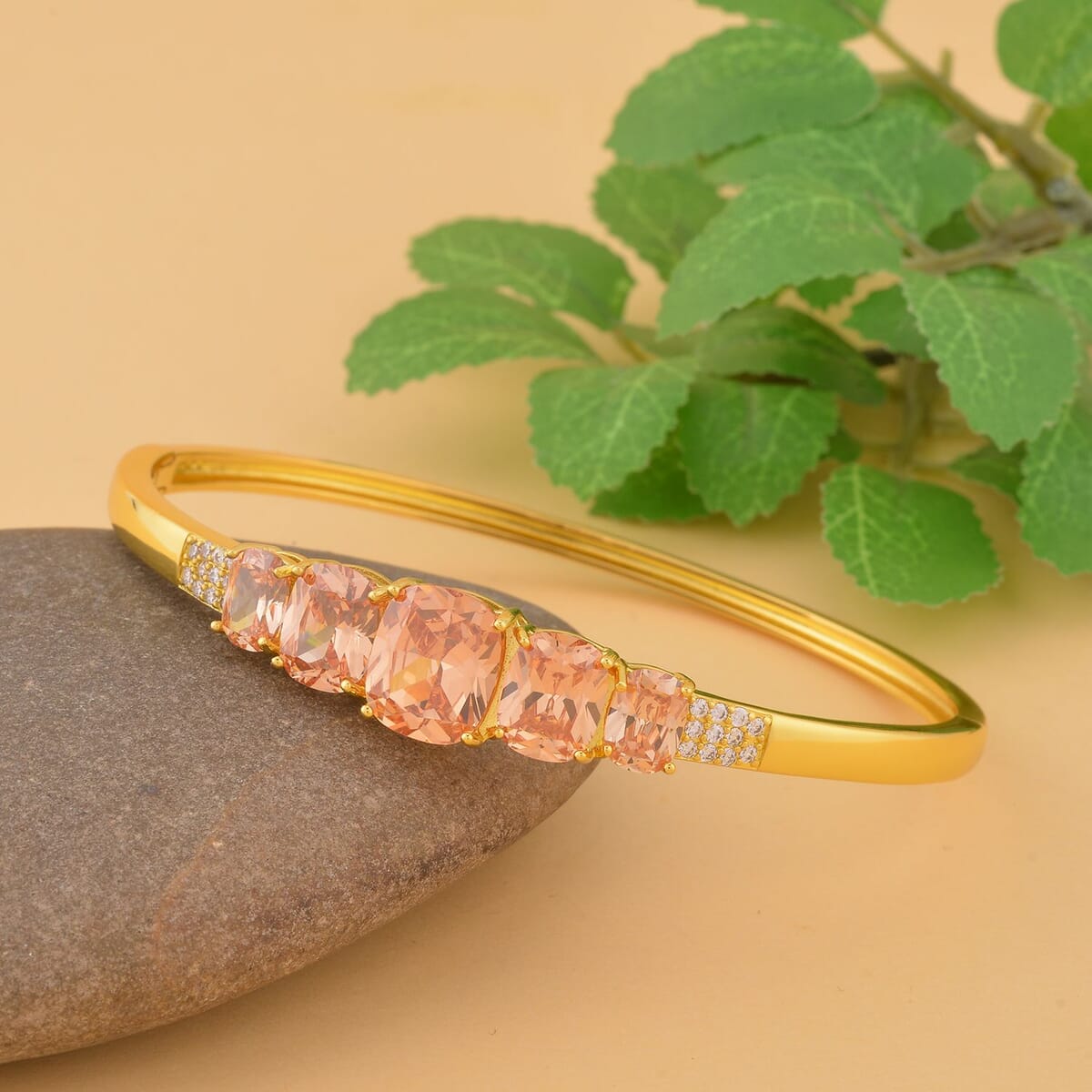 Simulated Champagne and White Diamond Bangle Bracelet in Goldtone (7.25 In) 19.60 ctw image number 1
