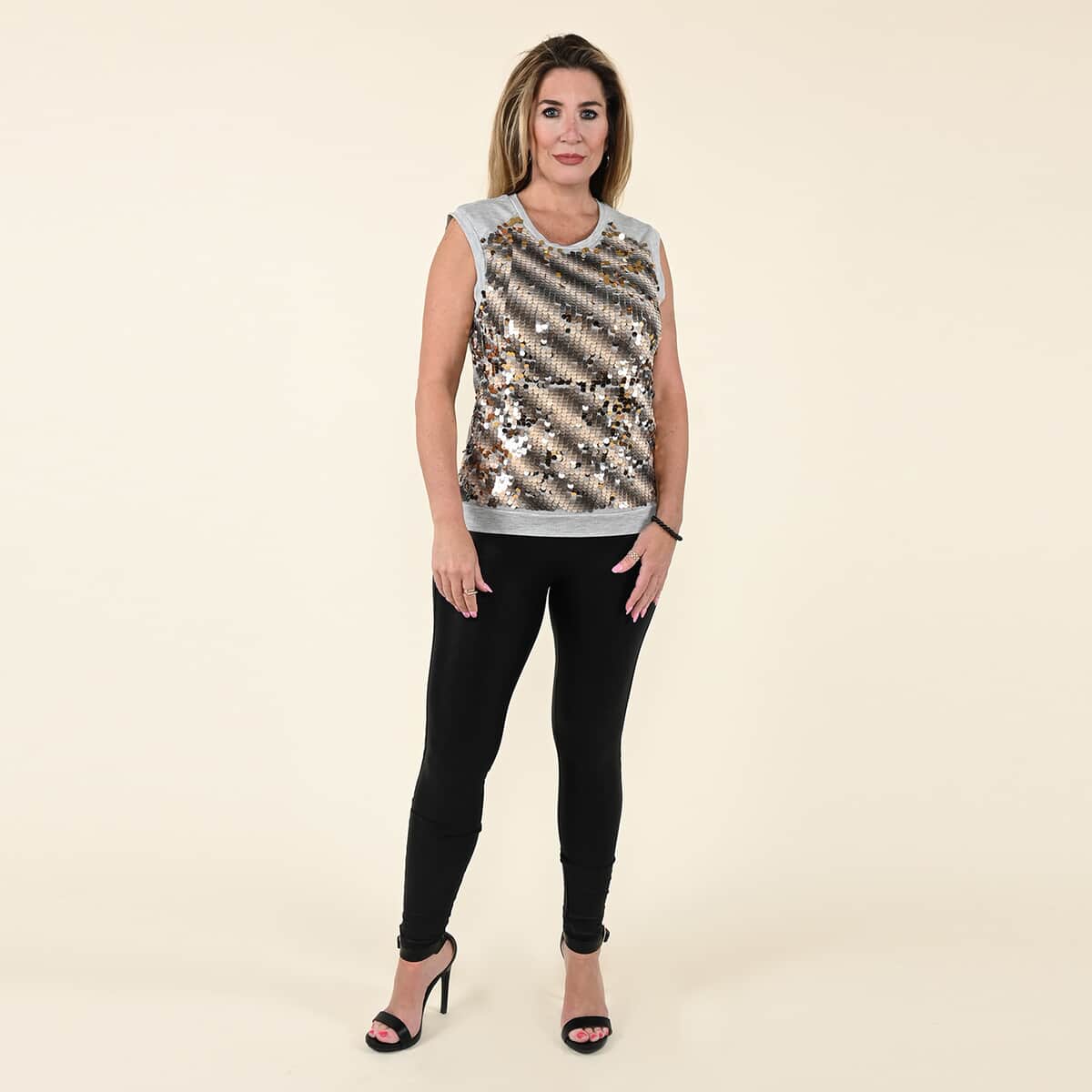 TAMSY Gray Tank Top with Gold Sequins and Cut Out Jacket Set - L image number 4