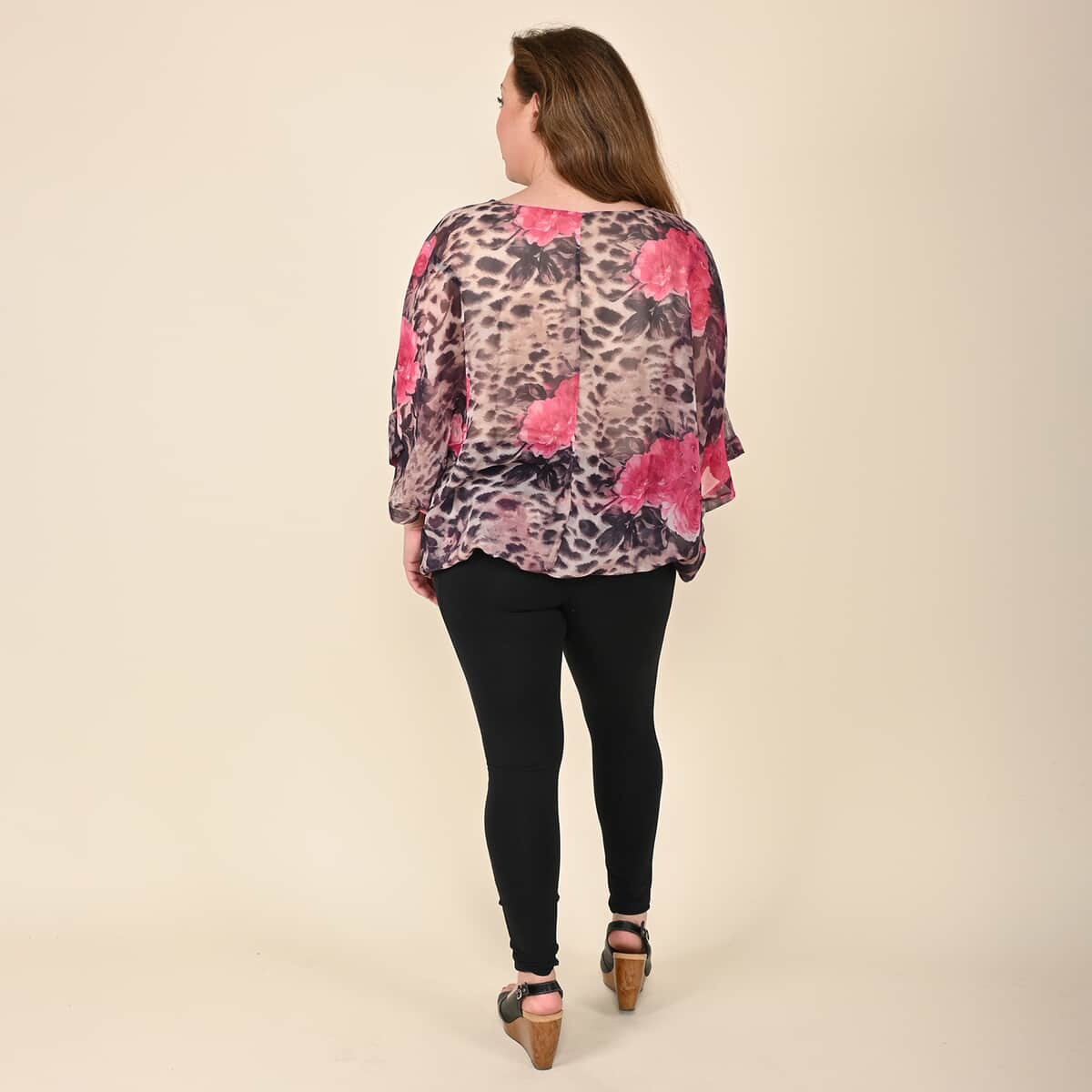 Tamsy Tan Leopard and Pink Floral Pattern Blouse - L image number 1