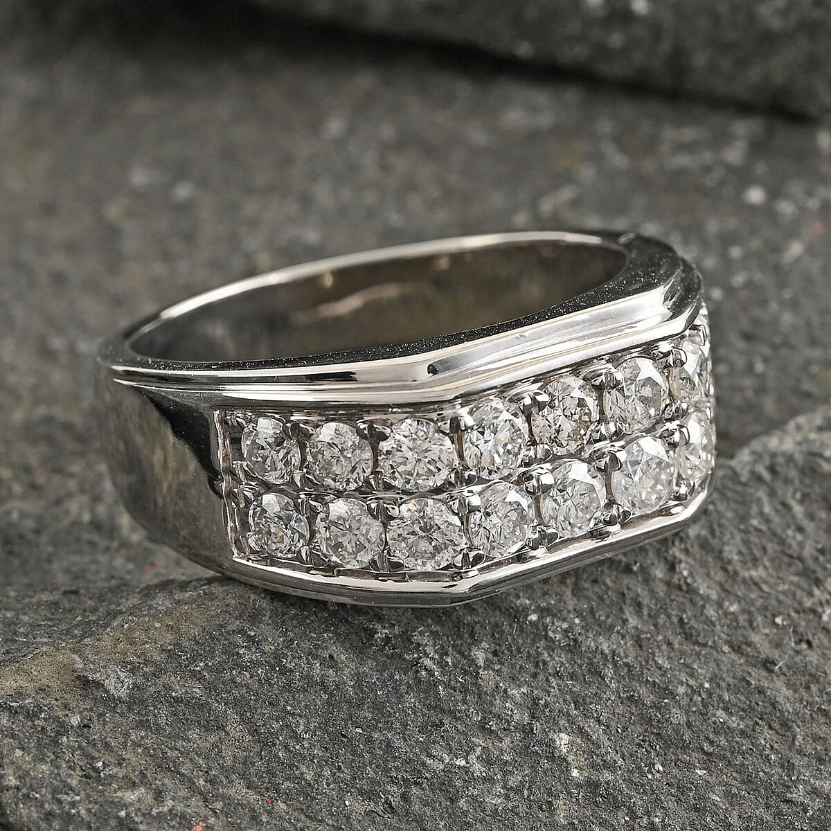 NY Closeout 10K Yellow Gold Diamond Men's Ring 9.80 Grams 2.00 ctw image number 1