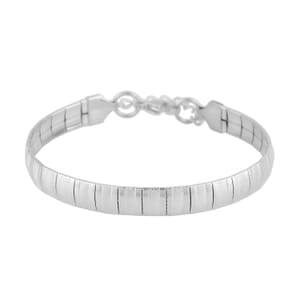 Stripe Textured Omega Chain Bracelet in Stainless Steel (7.50-9.50In) (9.50 g) , Tarnish-Free, Waterproof, Sweat Proof Jewelry