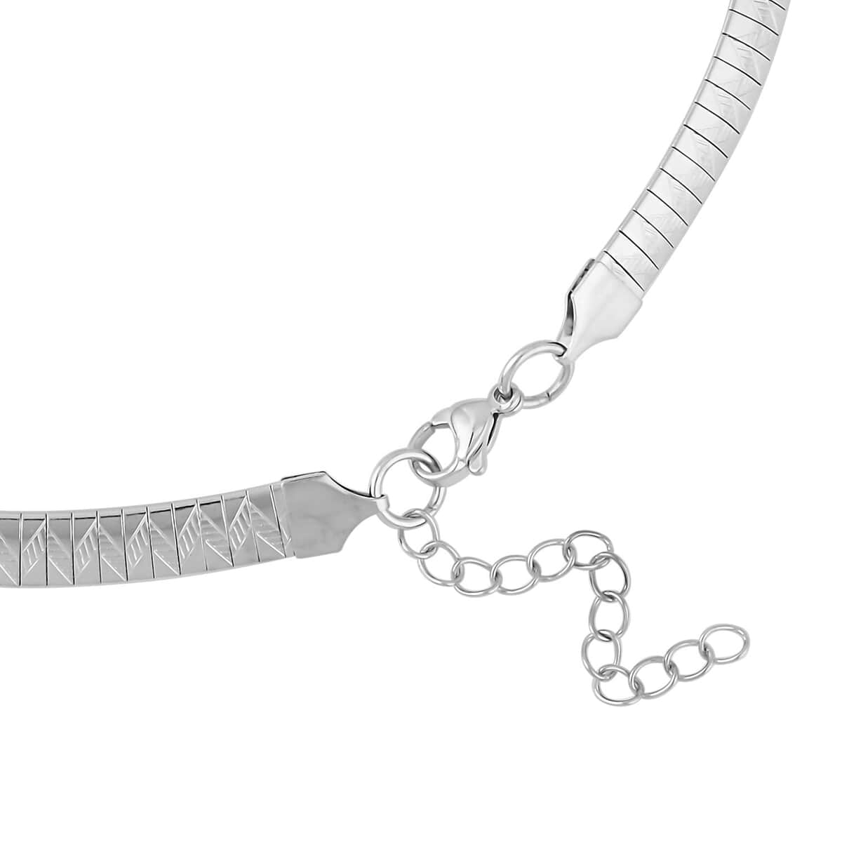 Omega Chain Necklace (18-20 Inches) in Stainless Steel , Tarnish-Free, Waterproof, Sweat Proof Jewelry image number 4