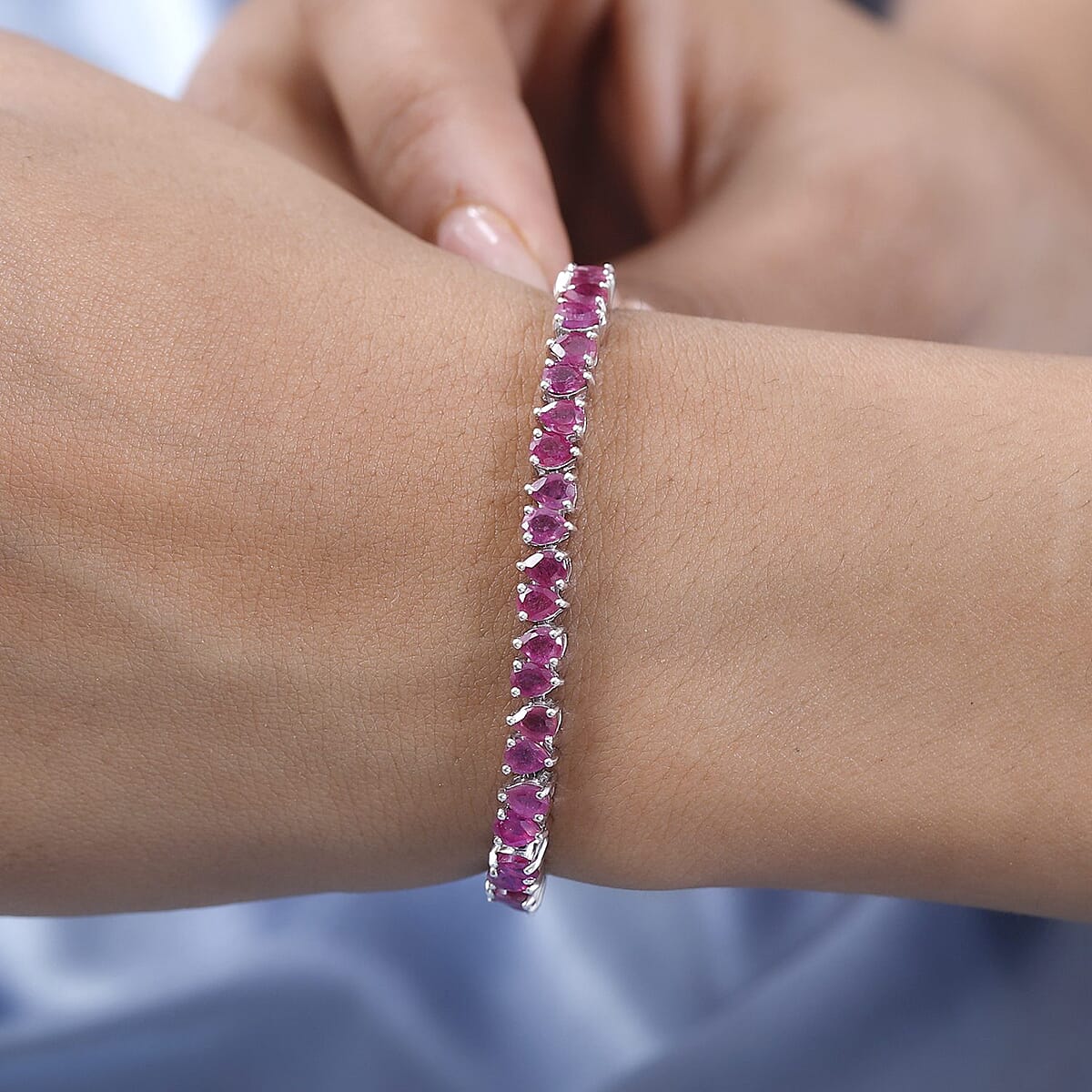 Niassa Ruby (FF) Tennis Bracelet in Platinum Over Sterling Silver (7.25 In) 12.65 ctw image number 2