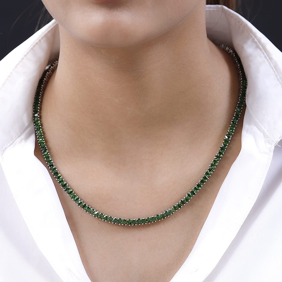 Chrome Diopside Tennis Necklace 18 Inches in Platinum Over Sterling Silver 25.35 ctw image number 2