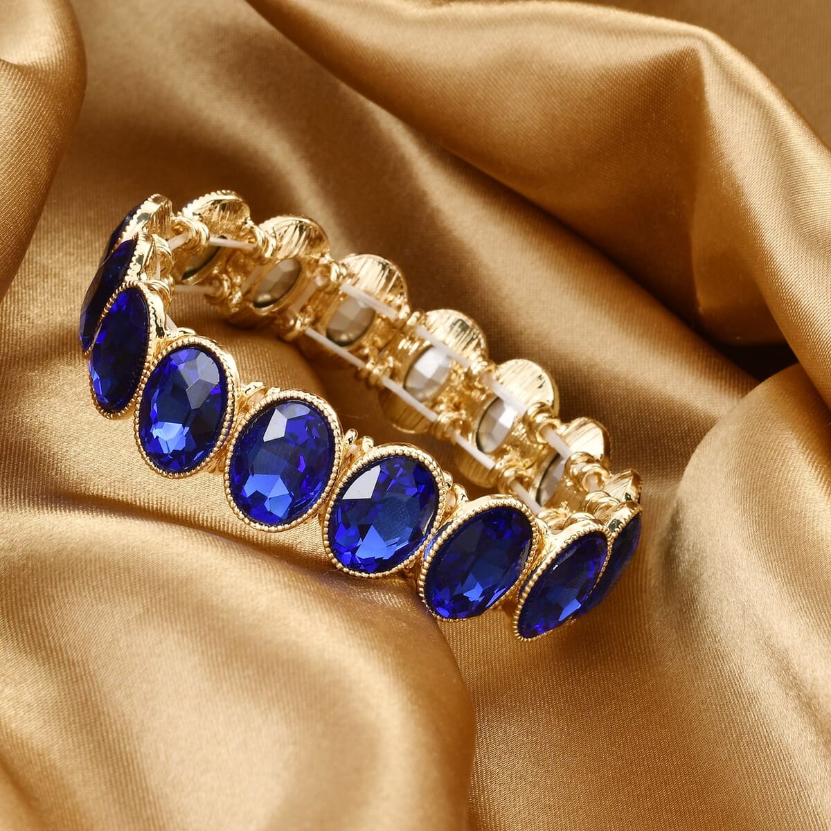 Blue Glass Tennis Bracelet in Goldtone (6.50-7.0In) image number 1