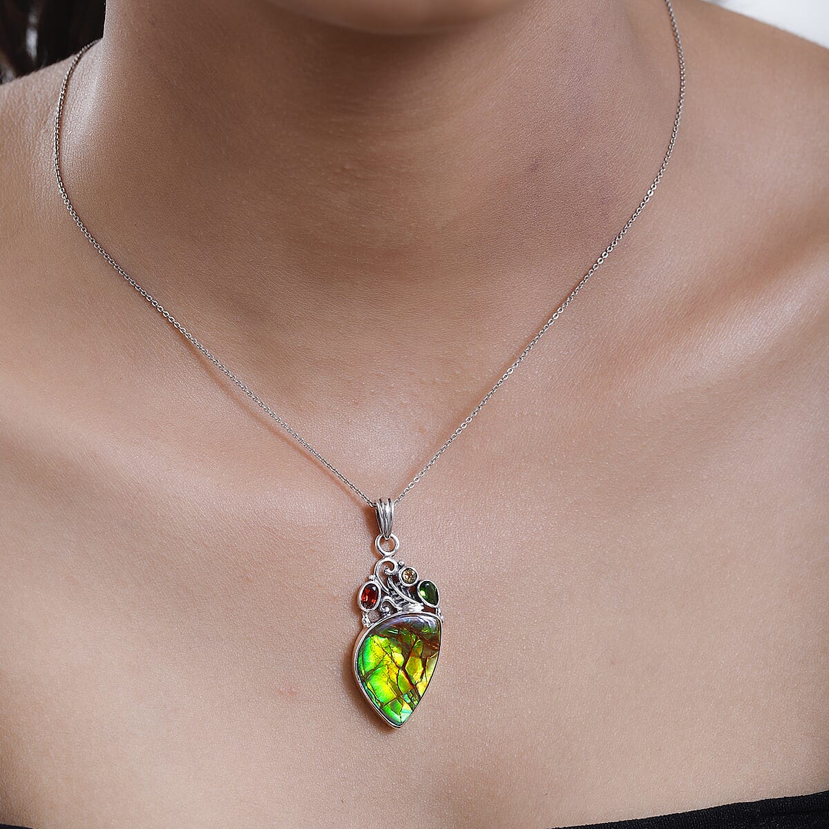 Artisan Crafted Canadian Ammolite and Multi Gemstone Pendant in Sterling Silver 0.65 ctw image number 2