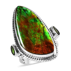 Artisan Crafted Canadian Ammolite and Chrome Diopside Ring in Sterling Silver (Size 10.0) 0.50 ctw