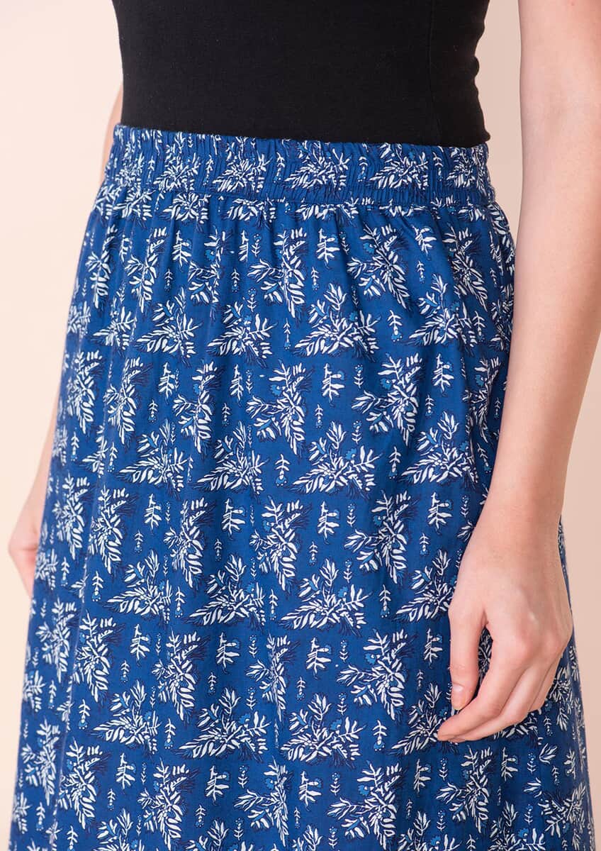 Tamsy Blue Floral Printed Staple Skirt - L image number 5