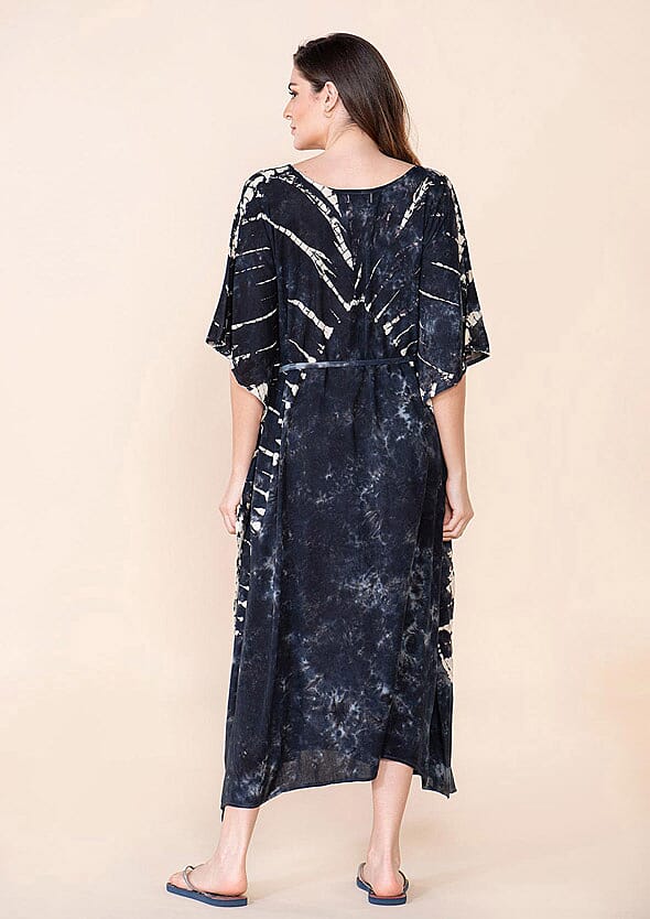 Tamsy Black V-Neck Kaftan (One Size Fits Most)