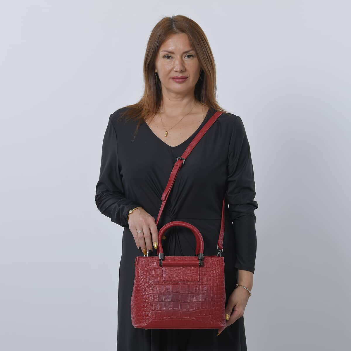 Red Crocodile Embossed Pattern Genuine Leather Convertible Bag with Handle and Shoulder Straps image number 1