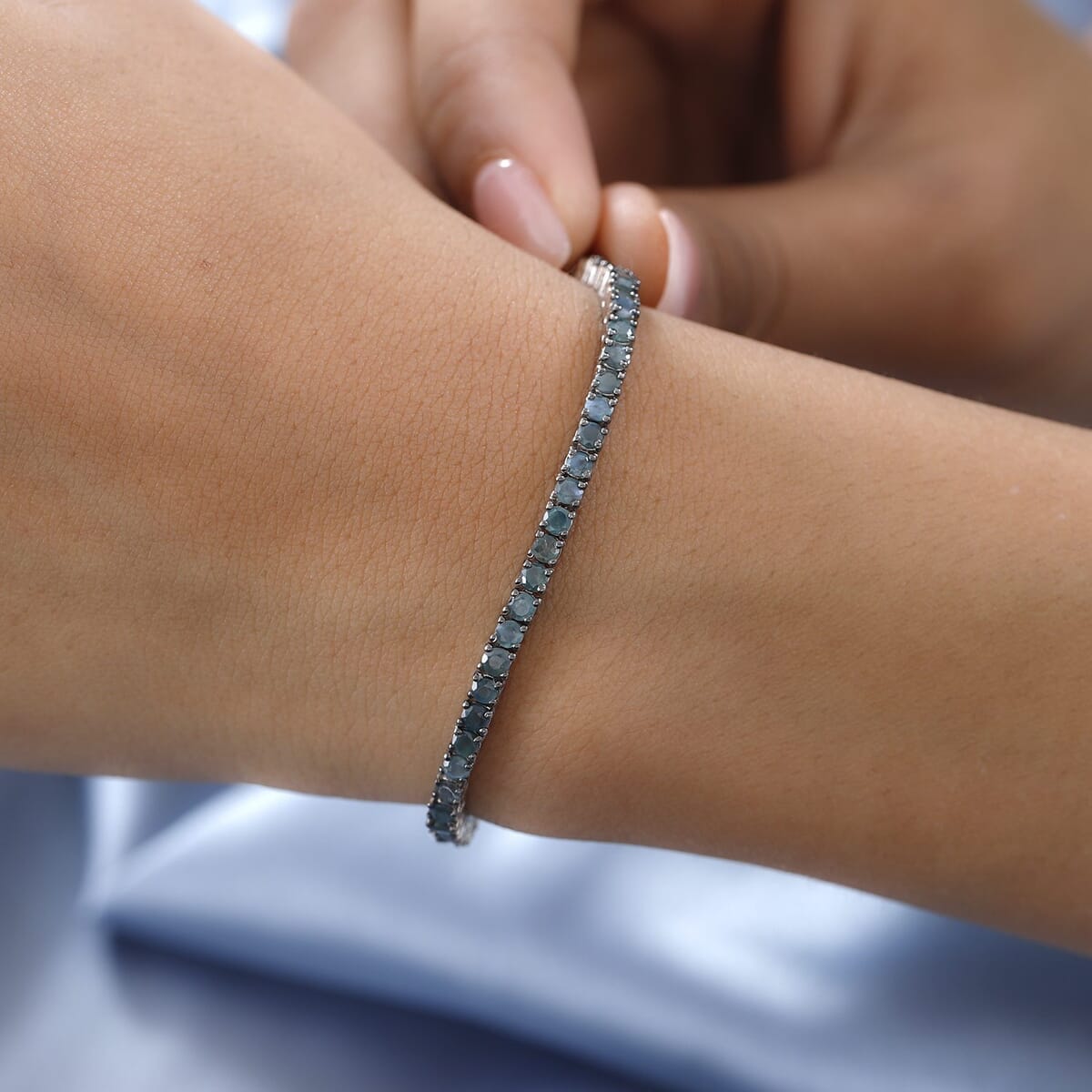 Narsipatnam Alexandrite Tennis Bracelet in Platinum Over Sterling Silver (6.50 In) 8.60 Grams 4.00 ctw (Delivery in 5-7 Business Days) image number 2