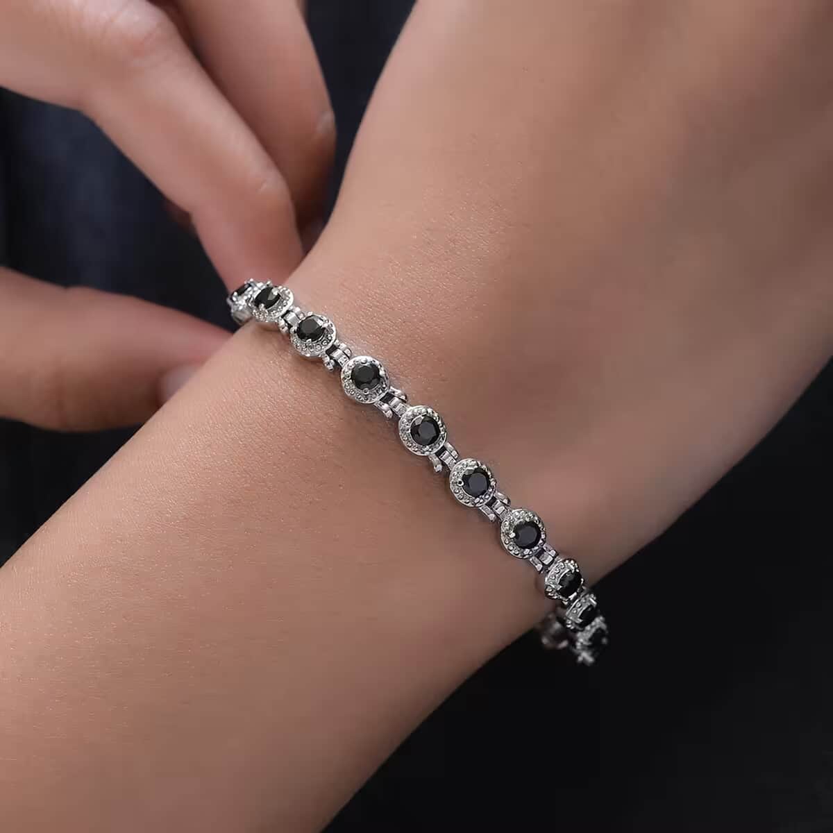 Thai Black Spinel Cluster Bracelet in Stainless Steel (6.50-8.00In) 4.75 ctw , Tarnish-Free, Waterproof, Sweat Proof Jewelry image number 7