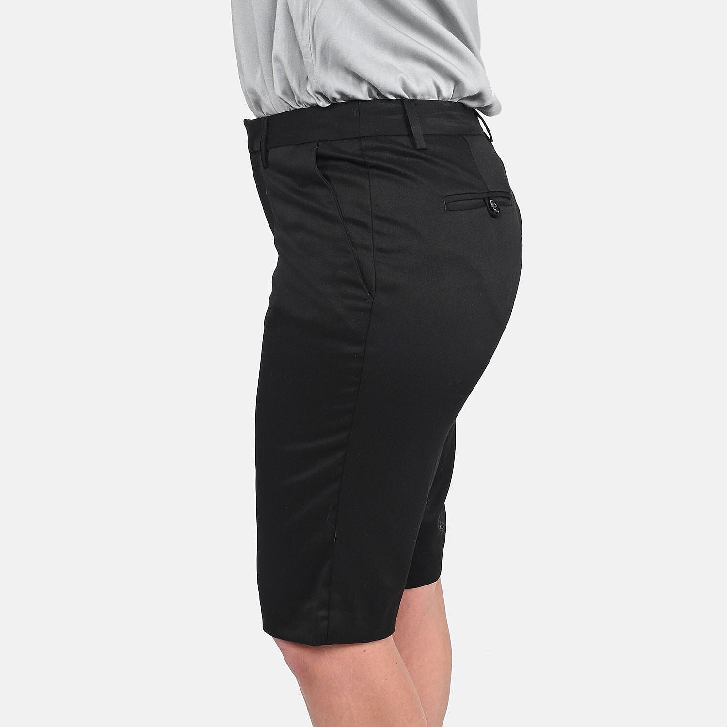 Harve Benard Black Bermuda Shorts - (Size 4)