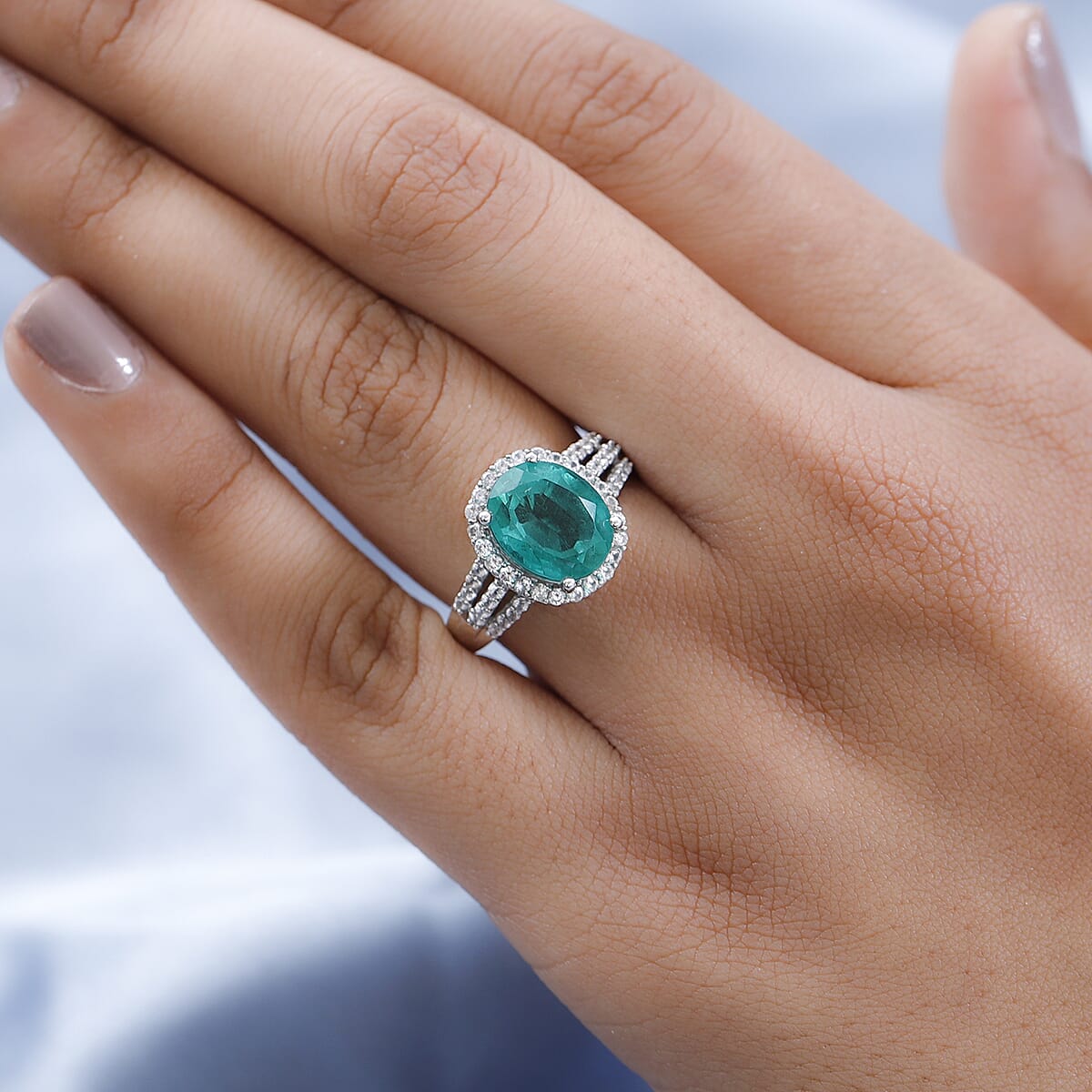 Emeraldine Quartz (Triplet) and Natural White Zircon Split Shank Ring in Platinum Over Sterling Silver (Size 10.0) (Delivery in 7-10 Business Days) 5.50 ctw image number 2