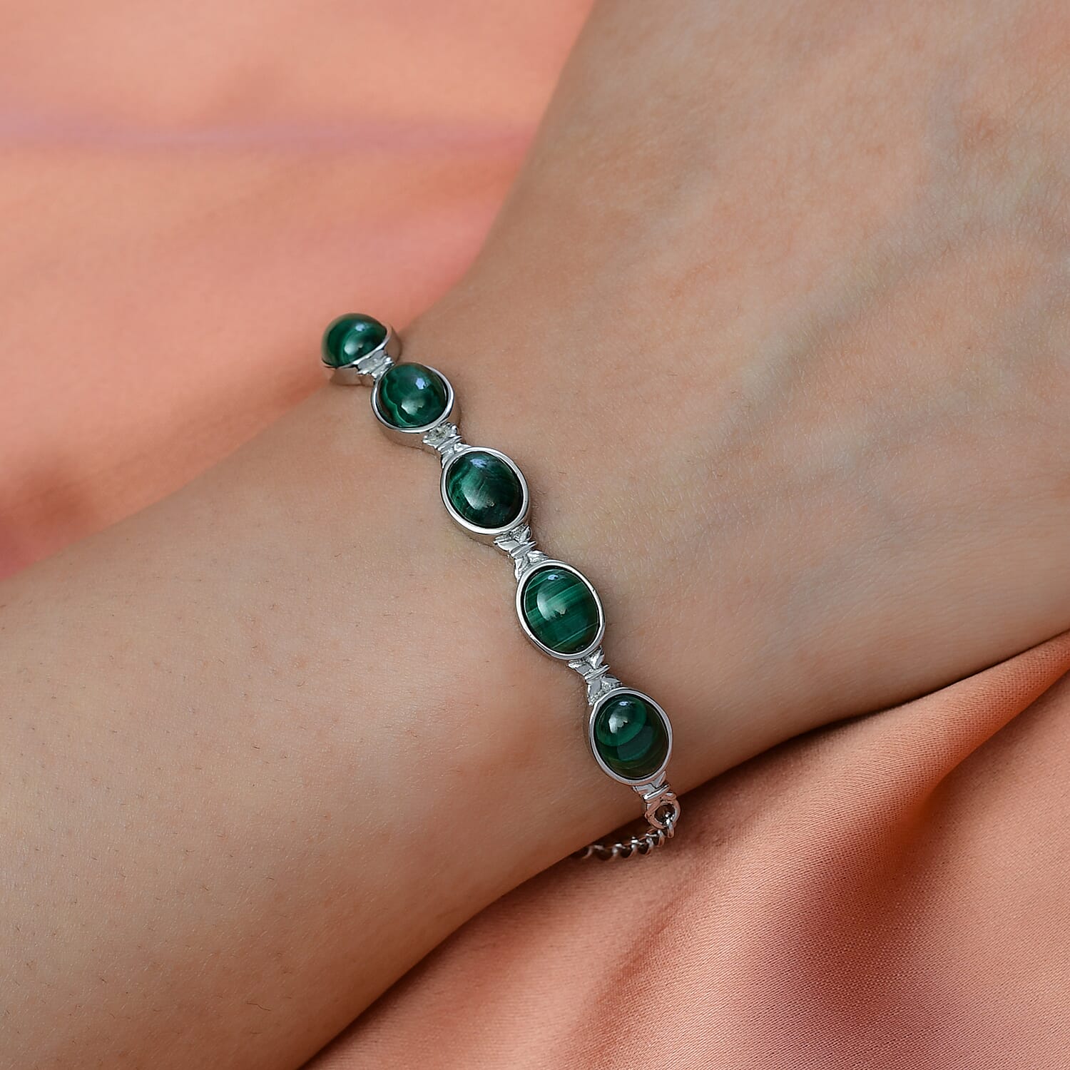 Default Title - Product card gallery slide 3 (10144798245147)