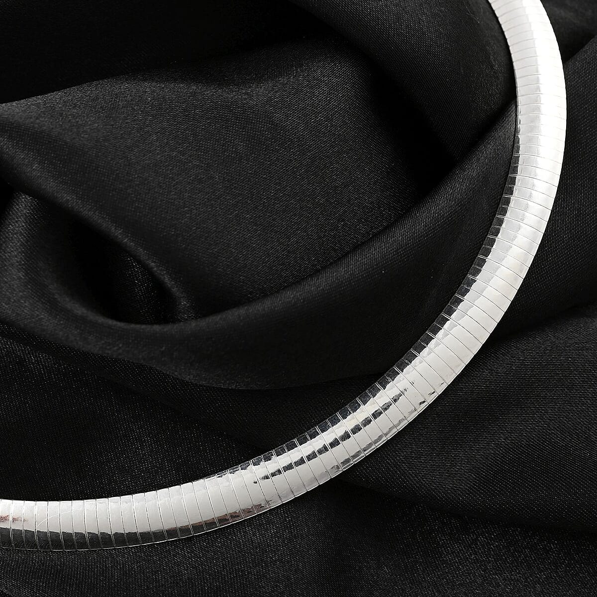 Italian Sterling Silver 8mm Omega Necklace 16 Inches 27.5 Grams image number 1