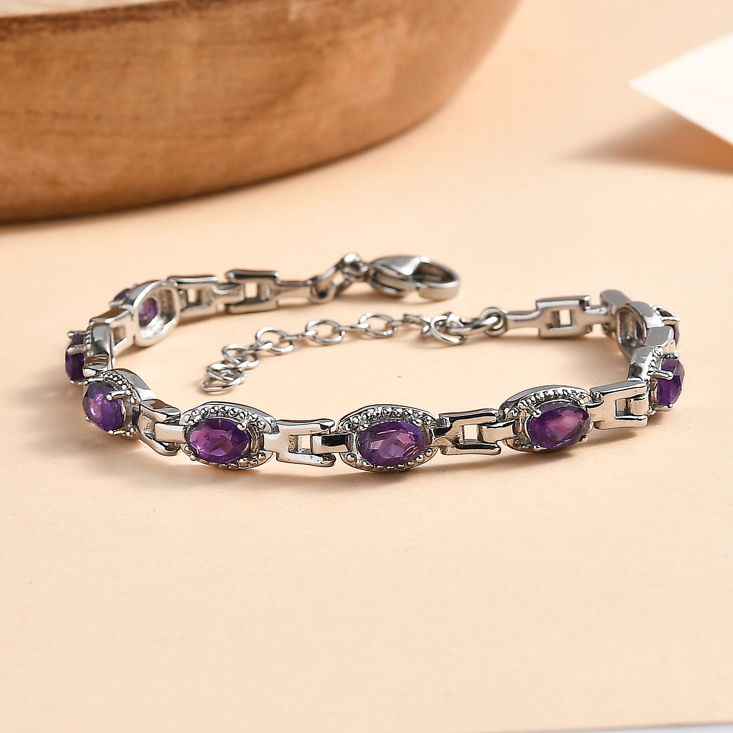 Amethyst - Product card gallery slide 2 (10144732709147)