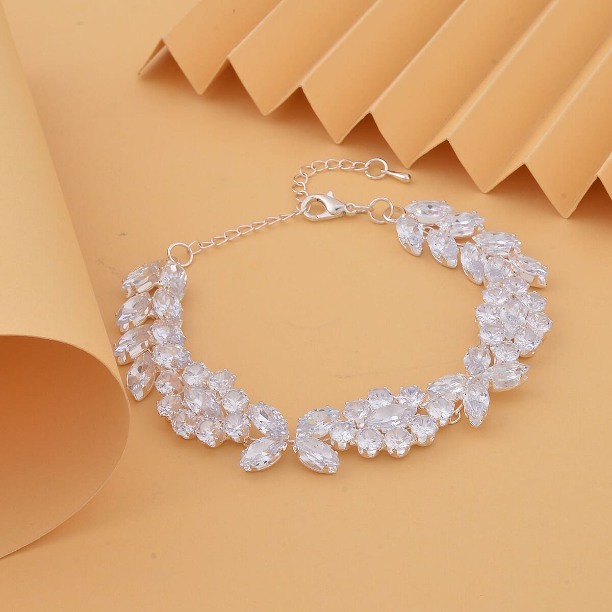Austrian Crystal Cluster Bracelet in Silvertone (7.5-9.5In) image number 1