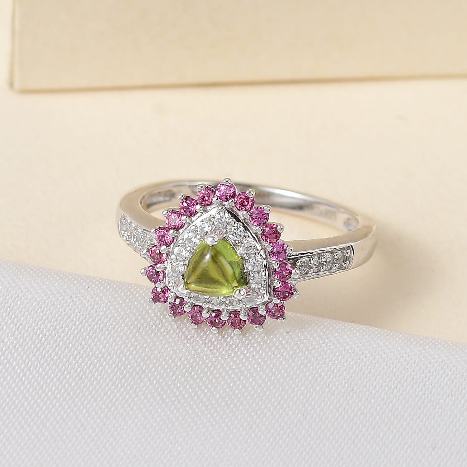 10 - Product card gallery slide 2 (10144708231451)