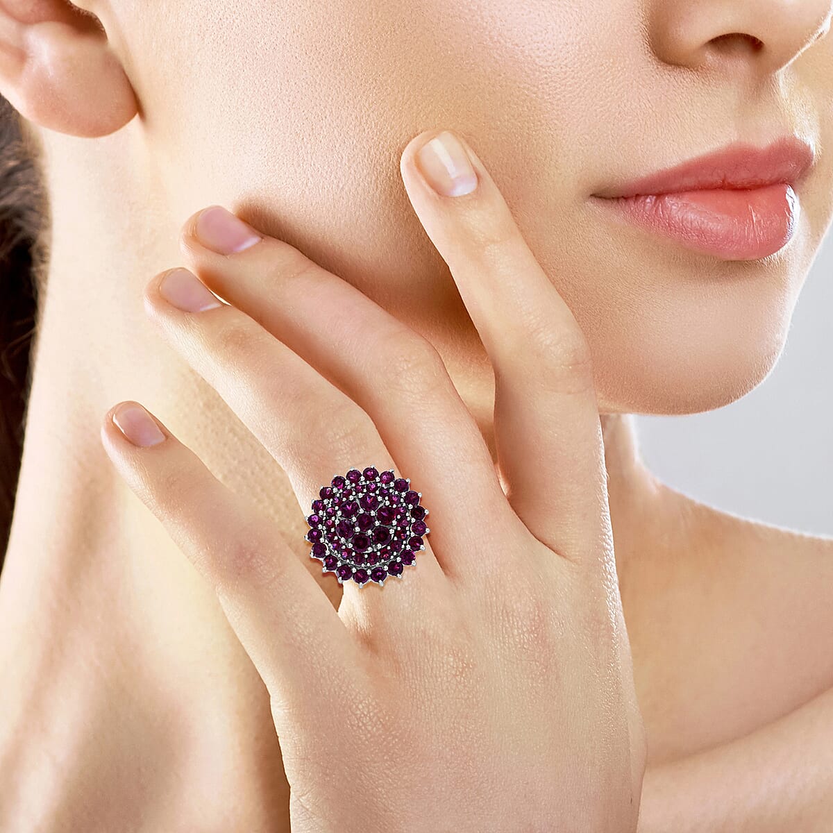 Orissa Rhodolite Garnet 7.90 ctw Floral Ring in Platinum Over Sterling Silver (Size 7.0) image number 1