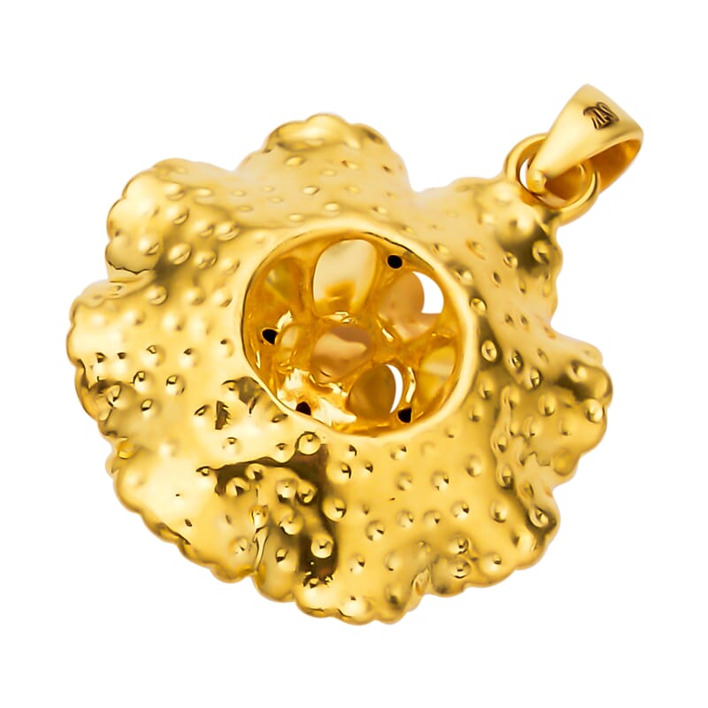 24K Yellow Gold Electroform Flower Pendant 1.3 Grams