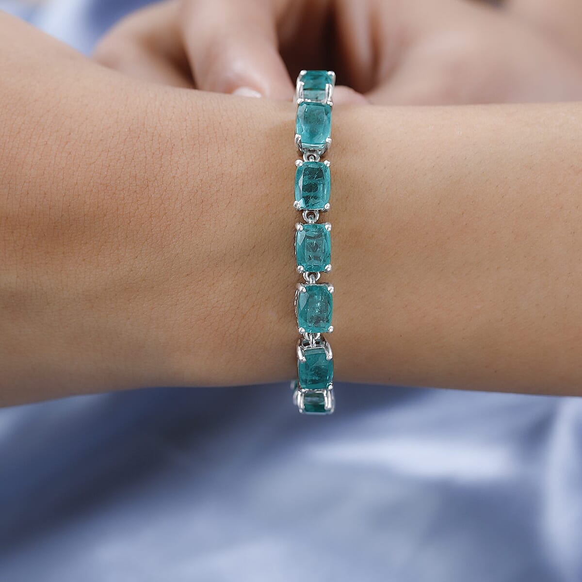 Emeraldine Quartz (Triplet) Tennis Bracelet in Platinum Over Sterling Silver (7.25 In) 32.20 ctw image number 2