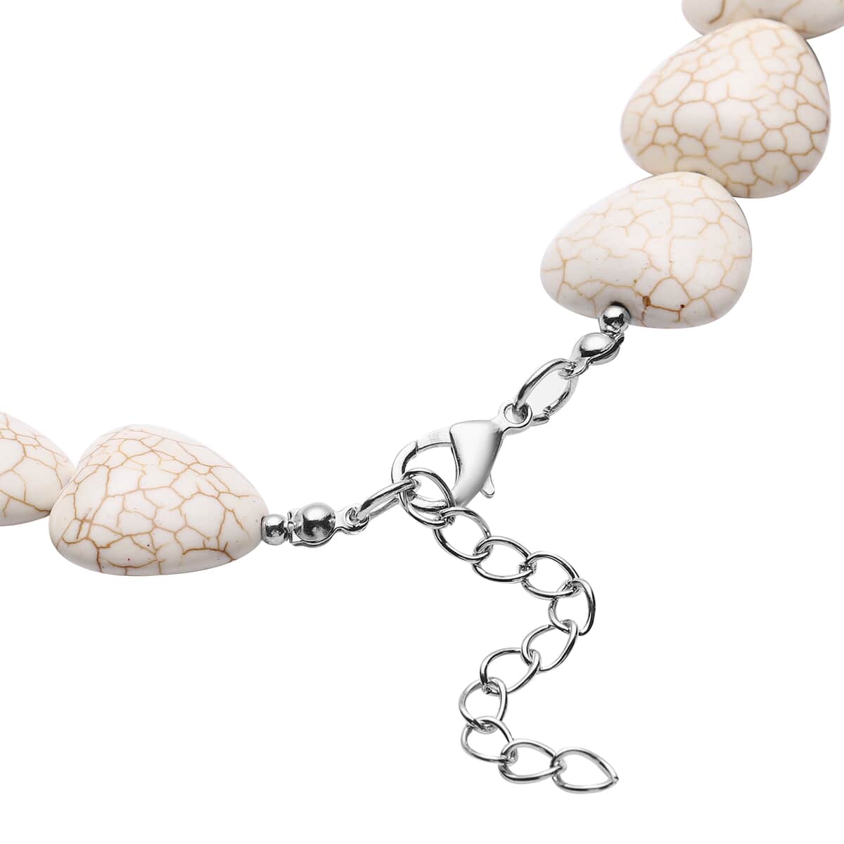Freshened White Howlite Heart Beaded Necklace 18 Inches in Silvertone 413.00 ctw image number 3