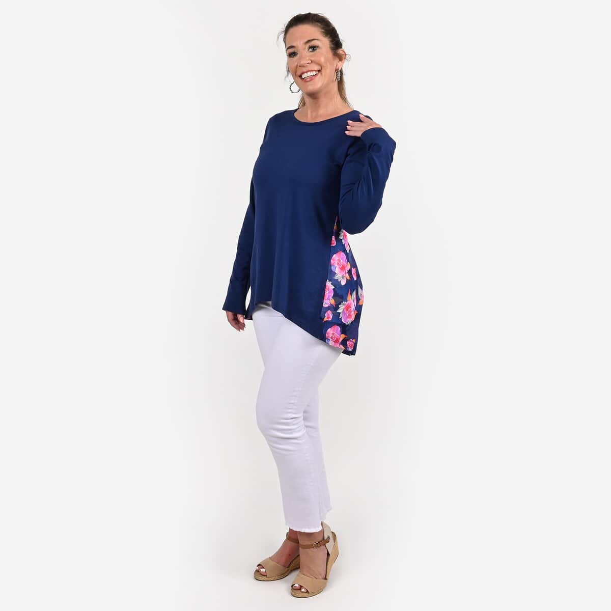 Tamsy Navy Full Sleeves Top - 1X image number 0