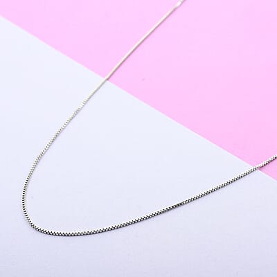 Italian Rhodium Over Sterling Silver 0.25mm Box Chain 24 Inches 2.60 Grams