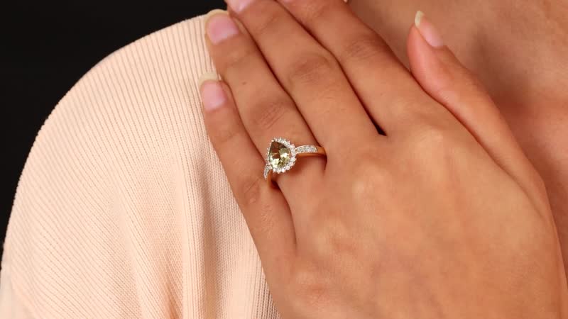 LUXORO 14K Yellow Gold Premium Turkizite, Diamond (G-H, I3) (0.30 cts) Ring (2.85 g) 2.05 ctw