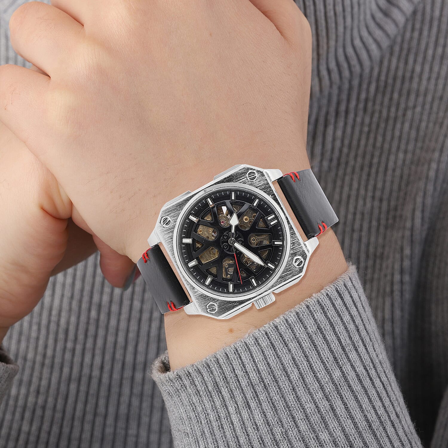 Genoa Automatic Mechanical Movement Watch with Black Hollow-Out Dial and Black Leather Strap (44 mm)