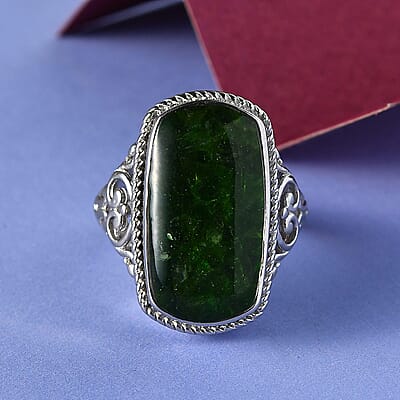 Chrome Diopside Solitaire Ring in Platinum Over Copper with Magnet (Size 10.0) 8.00 ctw